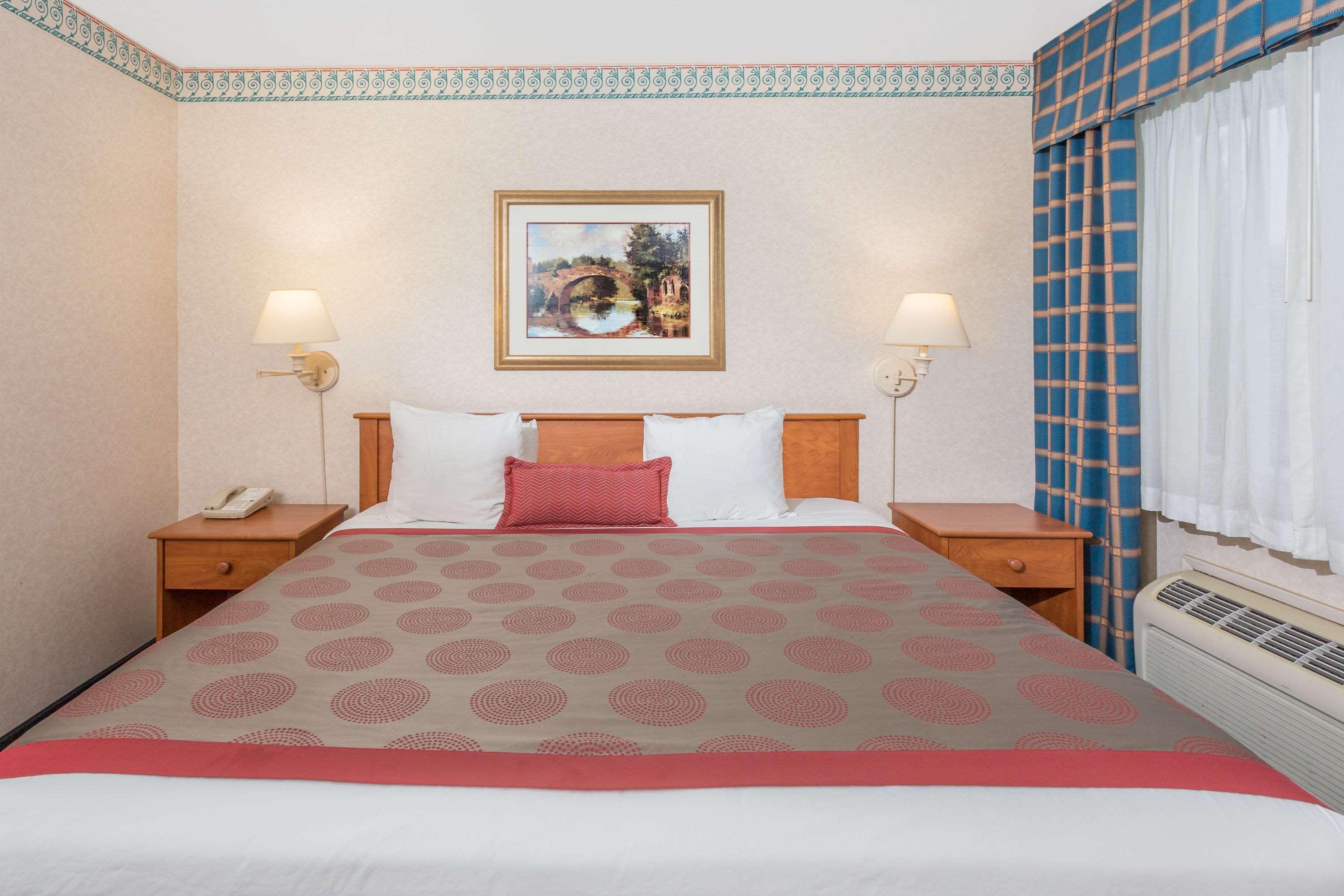 Ramada By Wyndham Kent Seattle Area Ξενοδοχείο Εξωτερικό φωτογραφία