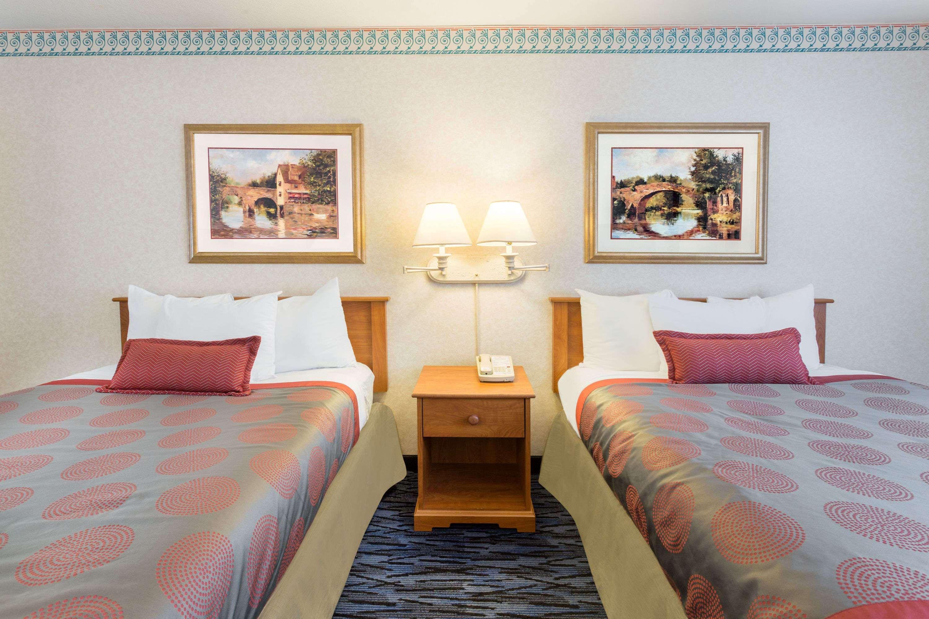 Ramada By Wyndham Kent Seattle Area Ξενοδοχείο Εξωτερικό φωτογραφία